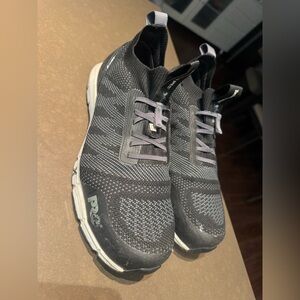 Timberland Pro Radius Composite Toe Work Shoes 9 Wide EUC